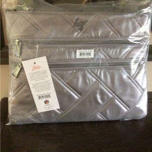 BNWT lug Dazzle SE Met Pearl Quilted Crossbody Bag - Silver